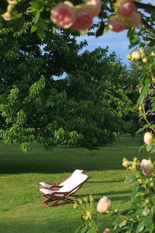 La Maison D'Anais Bed & Breakfast Vic-en-Bigorre